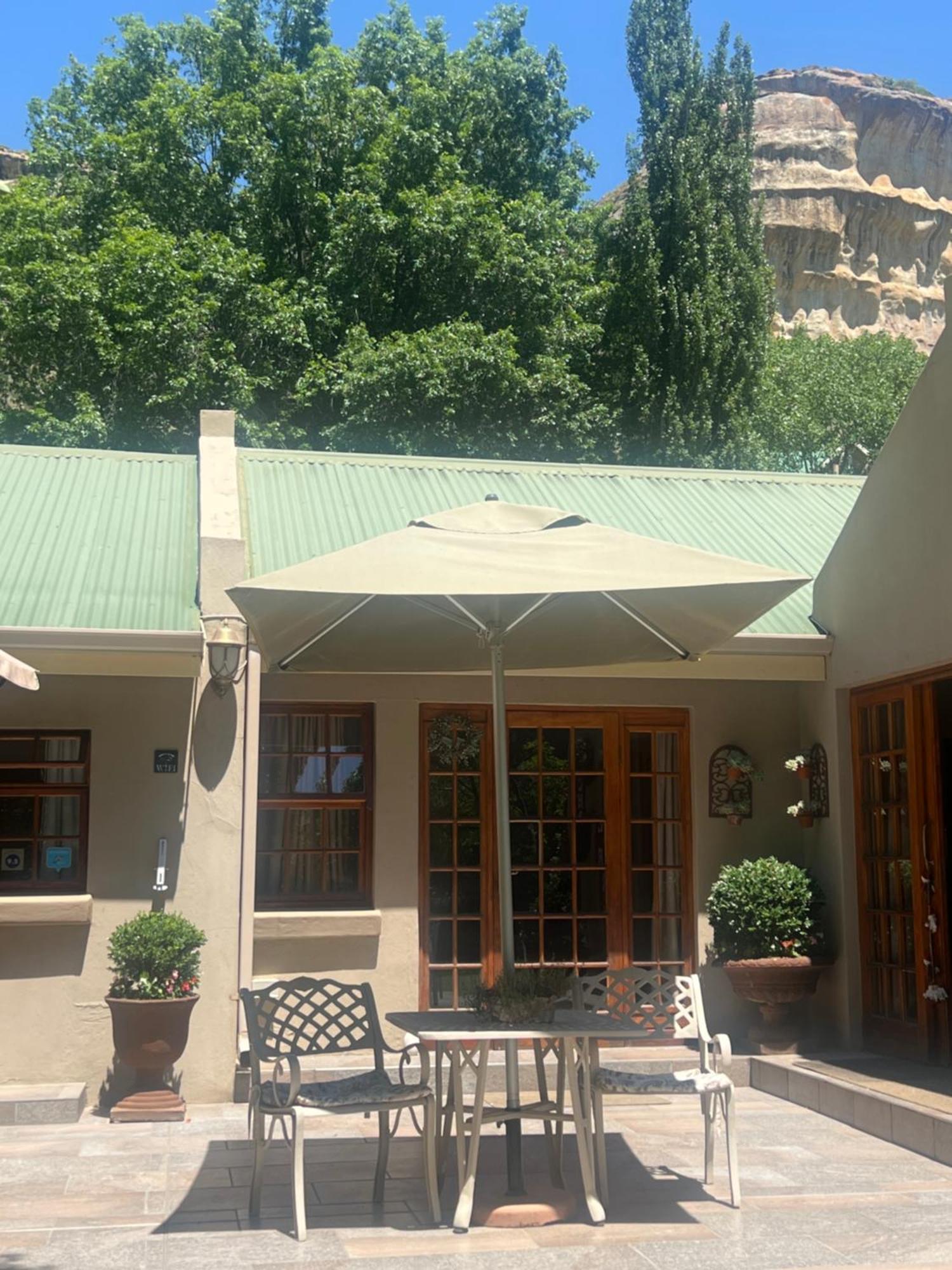 Apartamento Zwartmodder Clarens Exterior foto